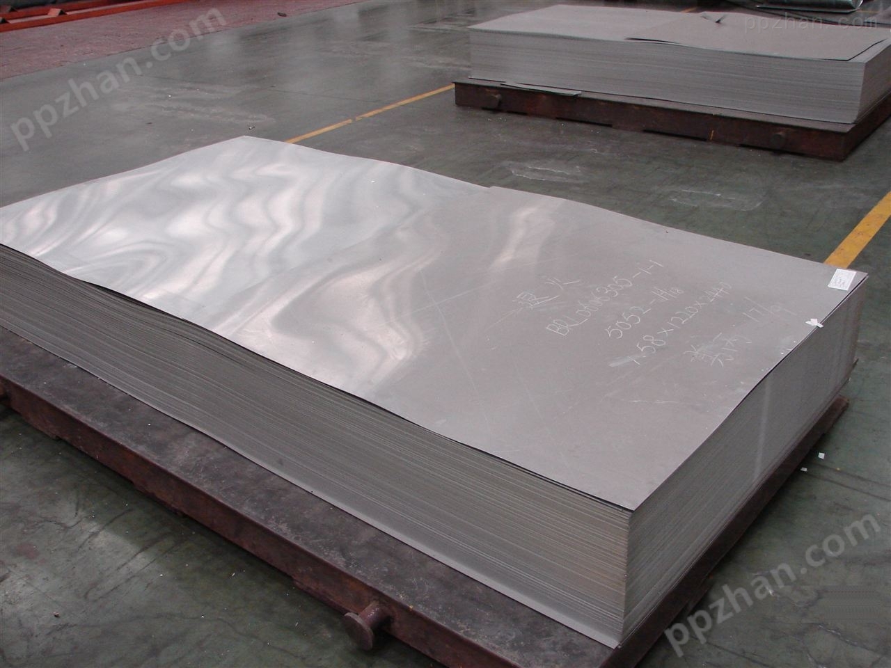日顺进口铝合金厚板 5A02 高耐磨耐腐蚀铝合金板