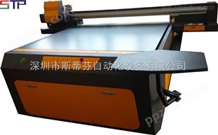 供应广告喷绘机 广告UV机 亚克力 PVC *打印机 彩印机